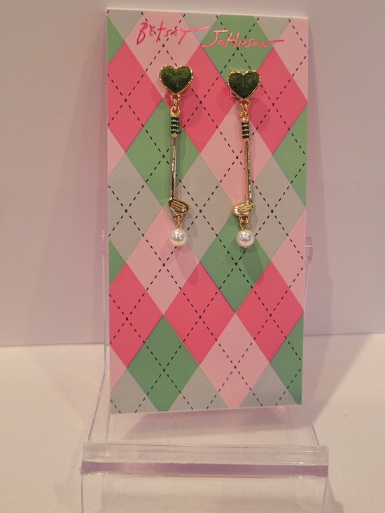 Betsey Johnson Jewelry - Betsey Johnson Golf Club Pearl Drop Earrings